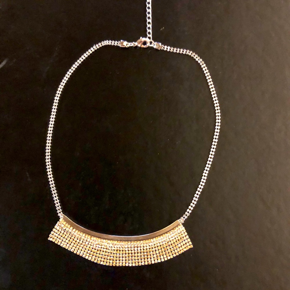 Silver Tone Necklace